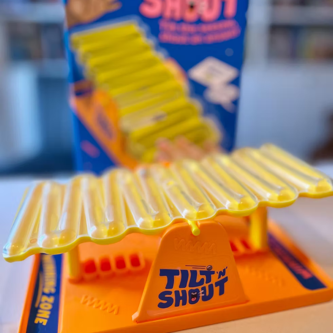 Tilt N Shout: Hysteriskt Roligt Familjespel
